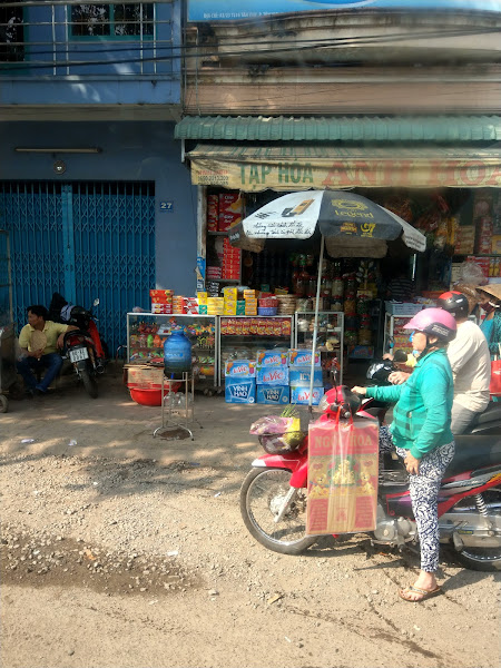 Chợ Tân Vạn Mới: Vị trí, đánh giá, cách di chuyển