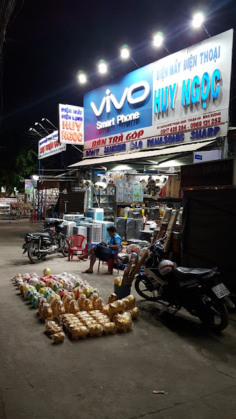 Chợ Thuận Giao: Vị trí, đánh giá, cách di chuyển